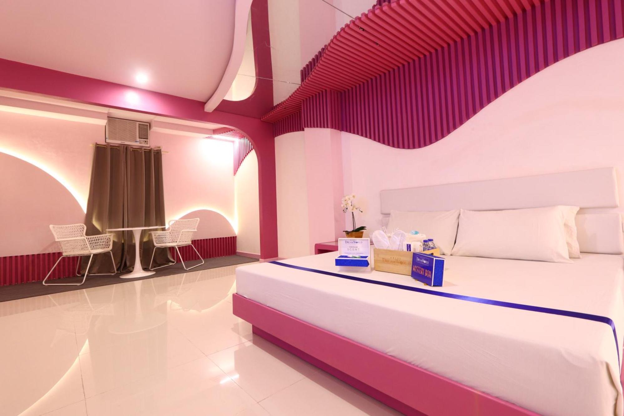 Hotel Dreamworld East Ortigas Pasig City Exteriér fotografie